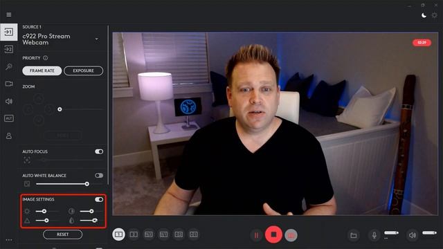 Logitech webcam comparison and review: C922 vs. StreamCam vs. BRIO 4K смотреть онлайн