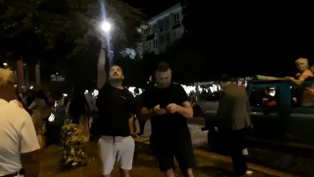 ВСЕ С ФЛАГАМИ И ШАРАМИ В ТУРЦИИ ПРАЗДНУЮТ ДЕНЬ РЕСПУБЛИКИ?? смотреть онлайн
