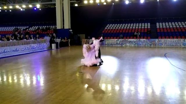 Самоданова Ирина-Есипчук Артем.Первенство Москвы 2020г.Венский вальс. смотреть онлайн