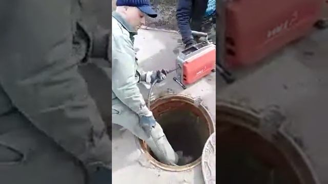 Прочистка колодцев канализации, прочистка наружной канализации смотреть онлайн