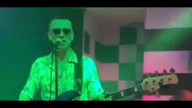 ТОВАРИЩ САБАЙ (живое видео нарезка с Алексом) смотреть онлайн