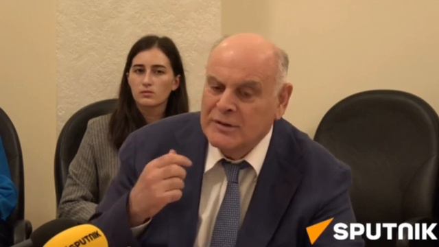 Аслан Бжания предлагает заселить в Абхазии еще 200 000 человек. смотреть онлайн