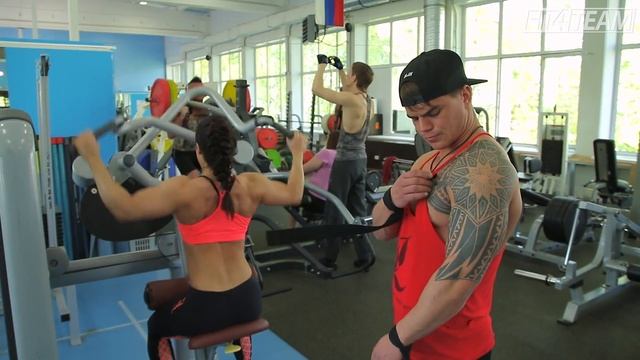 Тренируем спину, но отвлекаемся на попу L FIT4TEAM L Маргарита Щербина