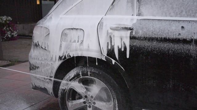 Пенник для мойки высокого давления Greenworks (СУПЕР густая пена) смотреть онлайн