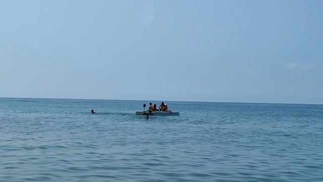 Спуск на воду самодельного электро катамарана. смотреть онлайн