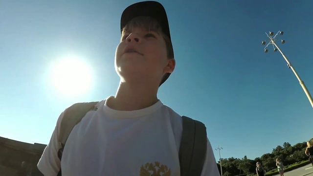 VLOG ПРИЕХАЛ В Москву смотреть онлайн