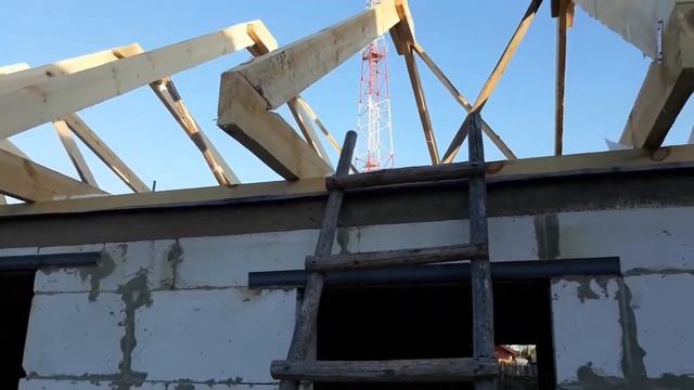 строим двор\поставил стропила