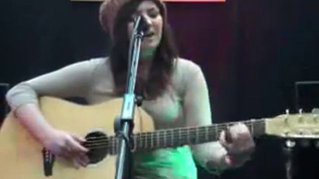 Make me a star with my Tanglewood guitar Aimee McDonagh смотреть онлайн