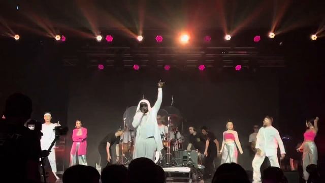 VLOG ВЫПУСКНОЙ: городской выпускной, выдача аттестатов,выпускной 2023 смотреть онлайн