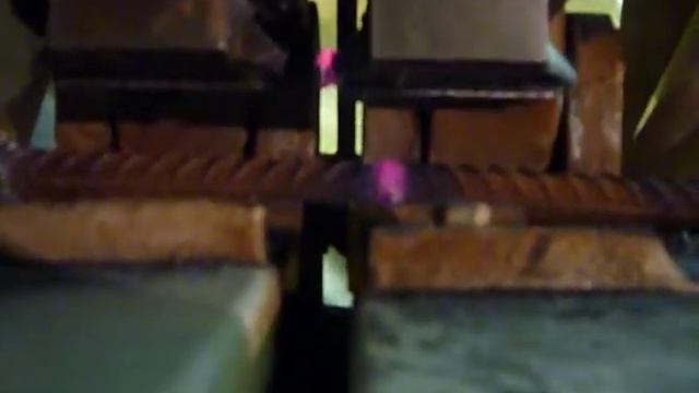 МСО 750 Съем грата после сварки, арматура диаметром 25 мм. смотреть онлайн