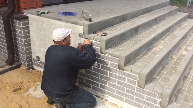 Цоколь дома, входные лестницы отделка смотреть онлайн