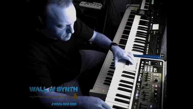 Wall of Synth DEEPMIND 6 ROLAND GAIA NOVATION Mininova DEEPMIND 12D Piano смотреть онлайн