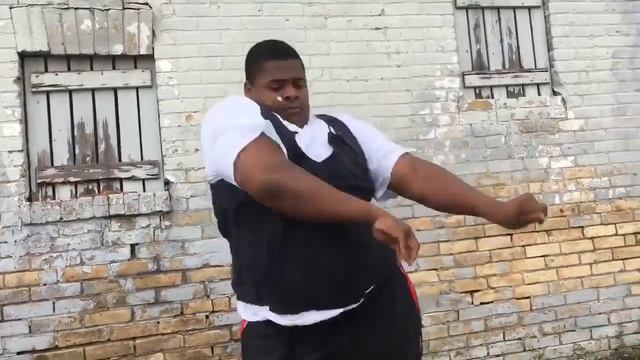 Black guy dancing смотреть онлайн