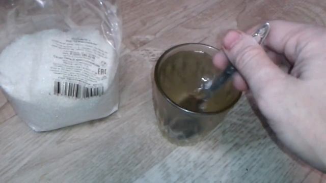 Новогодняя Ёлка, как сделать чтобы долго стояла и не осыпалась! смотреть онлайн