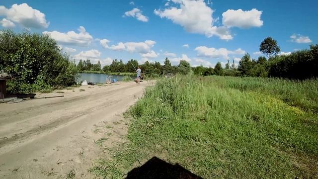 Обхитрили Плотву и наловили карася. Рыбалка на СЛУЧАЙНОМ Платнике. Сравнение с Гжелью. смотреть онлайн