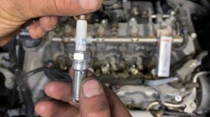 2018 Chevy Equinox Spark Plug Change - NGK 91970 ILNAR8B7G