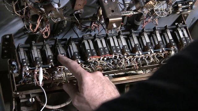 Diagnosing EM Pinball Ruleset Problems - Gottlieb Target Pool - PinballHelp.com смотреть онлайн