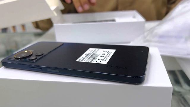 Infinix Note12 Vip Force Black 1st Look смотреть онлайн
