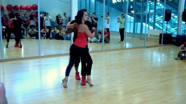 Chris Py & Elodie - Kizomba Workshop [3] (KAZAN INTERNATIONAL DANCE FESTIVAL 2015) смотреть онлайн