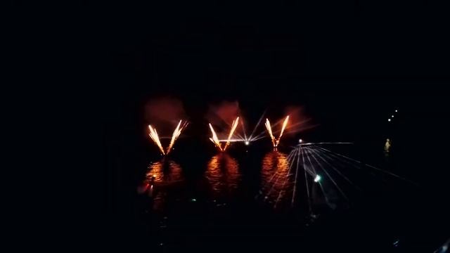 Команда Flyboard-RF. Флайборд шоу в Москве 01.08.16 смотреть онлайн