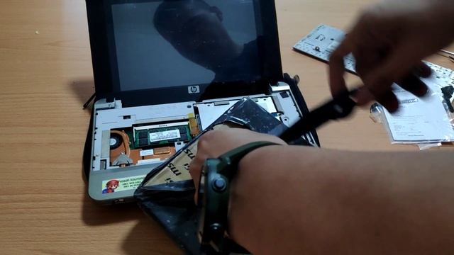 HP MIni 2133 HDD Replacement Failure смотреть онлайн