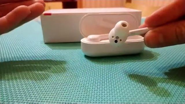 Huawei FreeBuds White смотреть онлайн