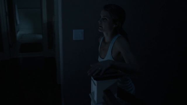 Dark Skies (2013) Jump Scare - Alien In The Bedroom смотреть онлайн