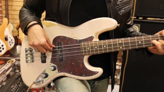 Guitar Close Up - Fender "Flea" Jazz Bass Roadworn in Shell Pink $1199 смотреть онлайн