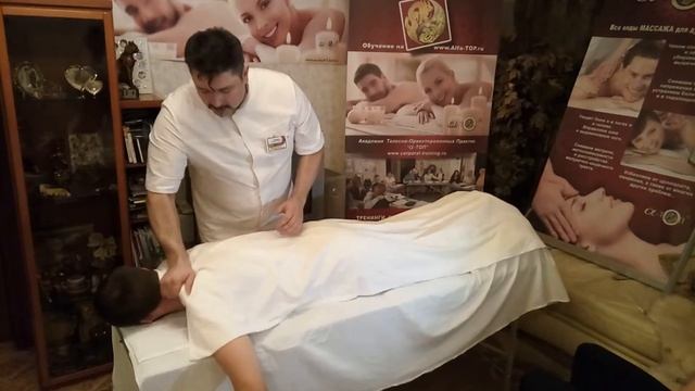 Как быстро согреть мышцы пациента перед мануальной правкой. Лайфхак для мануальных терапевтов. смотреть онлайн