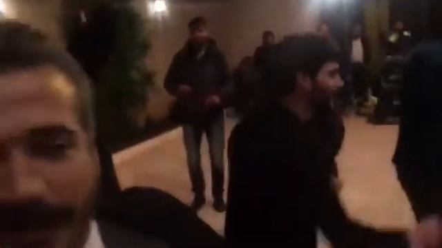 Акын Акынозю и Джахит Гок великолепно танцуют на съемочной площадке сериала "Ветреный! смотреть онлайн