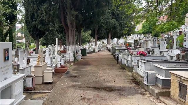 Какие в Греции кладбища. Церковь Всех Святых в городе шуб- Касторья. смотреть онлайн