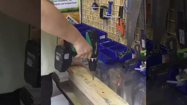 Шуруповерт ударный Hitachi DV18DCL2, Li lon 18 В, 1 5 Ач смотреть онлайн