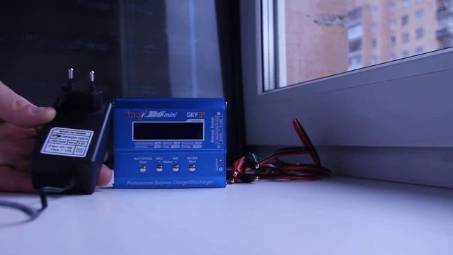 Зарядное устройство SkyRC B6mini (6А, 12В) смотреть онлайн