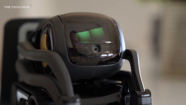 Anki Vector Unboxing & Setup - The CUTEST Home Robot Ever! | The Tech Chap