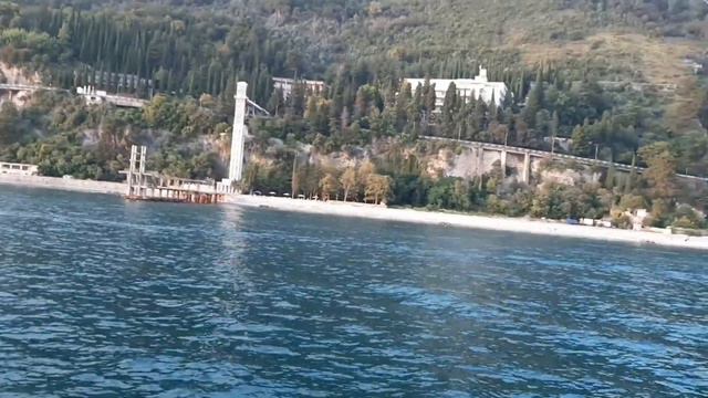 Утро как утро.. А потом...Прогулка на караблике,купание в открытом море!Дельфины! смотреть онлайн