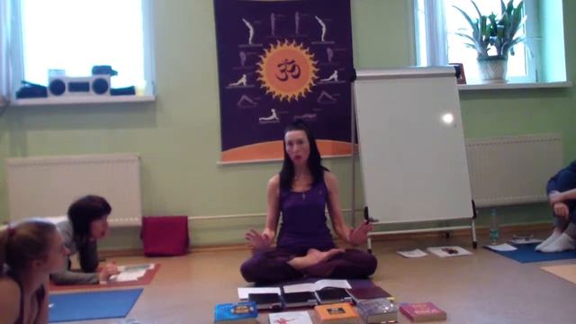 Школа Йоги День 1-2 смотреть онлайн