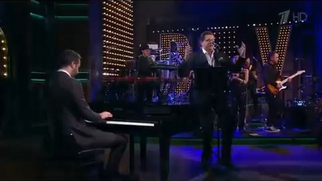 Блистательный Маэстро Понасенков поет Ride It у Урганта целый час (perfect loop) смотреть онлайн