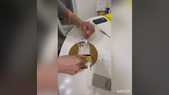 Как наклеить гидрогелевую пленка назад и на боковые грани смотреть онлайн