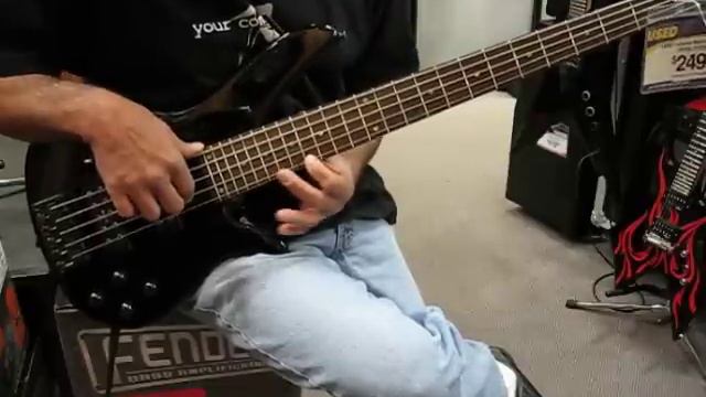 Yamaha RBX375 Bass смотреть онлайн