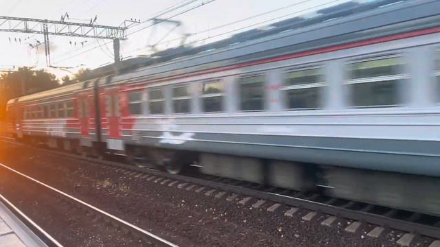 Спутник-РЭКС Раменское-Москва с Граффити смотреть онлайн