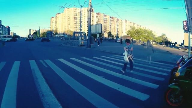 Мото Моменты Питер 2020 Пьяная женщина ударила мотоциклиста смотреть онлайн
