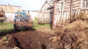 Самодельные вилы на кун, погрузка навоза на Т-40АМ