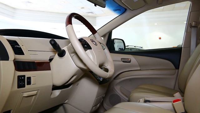 Al-Futtaim Automall: Buy a Toyota Previa SE 2.4L 2014 смотреть онлайн
