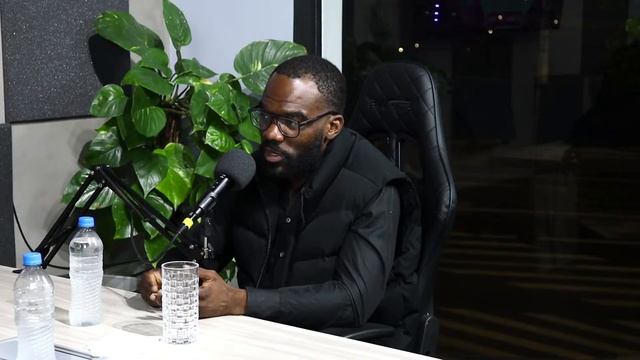 Layoffs, Tretas e Polêmicas na área de UX Design - com Felipe Nzongo | Podcast Design смотреть онлайн
