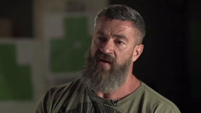 Обзор известных пистолетов + российская новинка смотреть онлайн