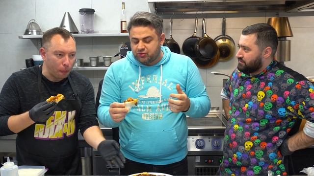 У ШЕФА! 3 МЯСНЫЕ ПИЦЦЫ | ПАСТА с КАШТАНАМИ смотреть онлайн