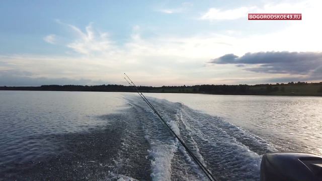 По пелёвским волнам смотреть онлайн