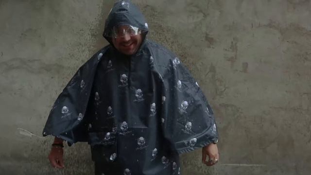 Дождевик от Mr. Murka смотреть онлайн