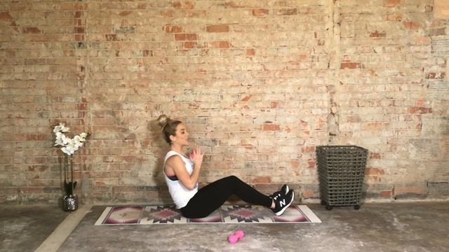 20 Minute Oblique & Ab Workout | Sculpt + Tone Your Waistline! Beginner Friendly смотреть онлайн