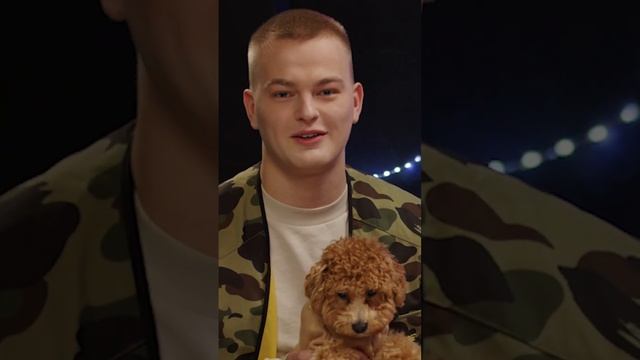 Дима Козлов приехал к маме Кати Шкуро с цветами ? смотреть онлайн